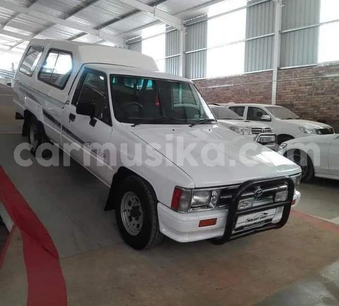 Big with watermark toyota hilux matabeleland south beitbridge 26959