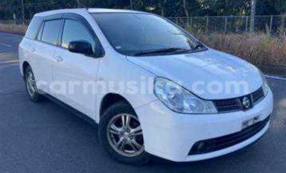 Acheter Occasion Voiture Nissan Wingroad Blanc à Beitbridge, Matabeleland South