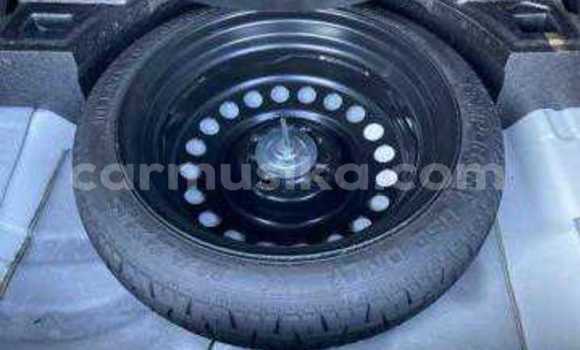 Tenga Tsaru Nissan Wingroad Chena Mota in Beitbridge in Matabeleland South Tenga Tsaru Nissan Wingroad Chena Mota in Beitbridge in Matabeleland South