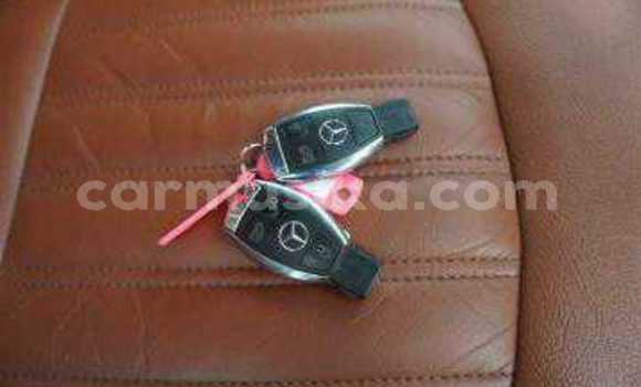 Buy Used Mercedes-Benz C-Classe Black Car in Beitbridge in Matabeleland South Buy Used Mercedes-Benz C-Classe Black Car in Beitbridge in Matabeleland South