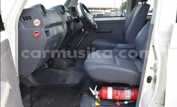 Tenga Tsaru Toyota Land Cruiser Zvimwe Mota in Beitbridge in Matabeleland South Tenga Tsaru Toyota Land Cruiser Zvimwe Mota in Beitbridge in Matabeleland South