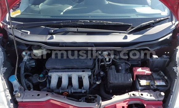 Buy Used Honda Fit Red Car in Beitbridge in Matabeleland South Buy Used Honda Fit Red Car in Beitbridge in Matabeleland South