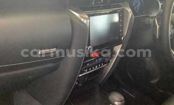 Acheter Occasion Voiture Toyota Fortuner Blanc à Beitbridge, Matabeleland South Acheter Occasion Voiture Toyota Fortuner Blanc à Beitbridge, Matabeleland South