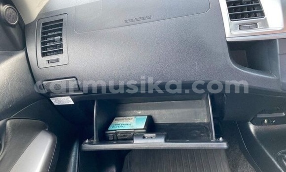 Nunua Ilio tumika Toyota Hilux Nyeupe Gari ndani ya Beitbridge nchini Matabeleland Kusini Nunua Ilio tumika Toyota Hilux Nyeupe Gari ndani ya Beitbridge nchini Matabeleland Kusini