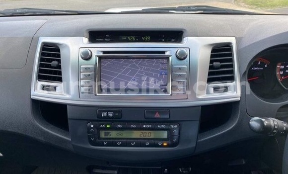 Nunua Ilio tumika Toyota Hilux Nyeupe Gari ndani ya Beitbridge nchini Matabeleland Kusini Nunua Ilio tumika Toyota Hilux Nyeupe Gari ndani ya Beitbridge nchini Matabeleland Kusini