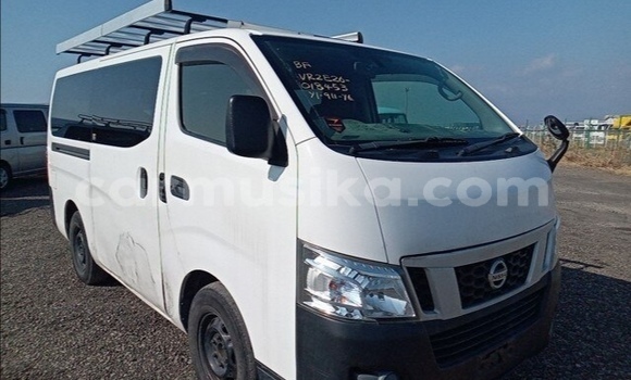 Buy Used Nissan Caravan White Car in Beitbridge in Matabeleland South Buy Used Nissan Caravan White Car in Beitbridge in Matabeleland South