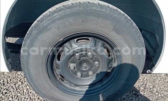 Buy Used Nissan Caravan White Car in Beitbridge in Matabeleland South Buy Used Nissan Caravan White Car in Beitbridge in Matabeleland South