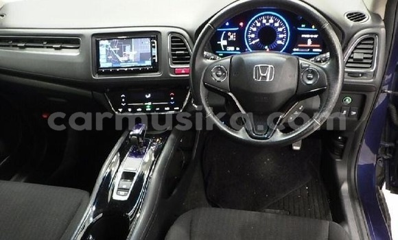 Acheter Occasion Voiture Honda Vezel Bleu à Beitbridge, Matabeleland South Acheter Occasion Voiture Honda Vezel Bleu à Beitbridge, Matabeleland South