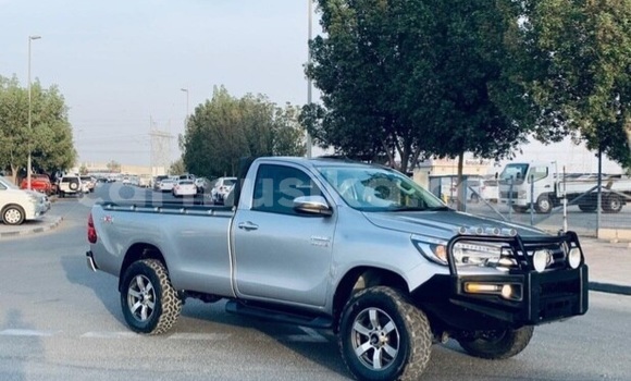 Acheter Occasion Voiture Toyota Hilux Beige à Beitbridge, Matabeleland South Acheter Occasion Voiture Toyota Hilux Beige à Beitbridge, Matabeleland South