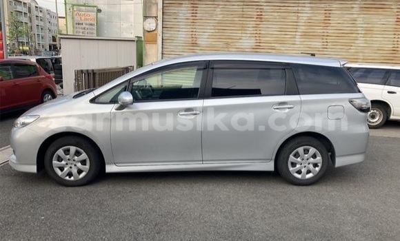 Acheter Occasion Voiture Toyota Wish Gris à Beitbridge, Matabeleland South Acheter Occasion Voiture Toyota Wish Gris à Beitbridge, Matabeleland South