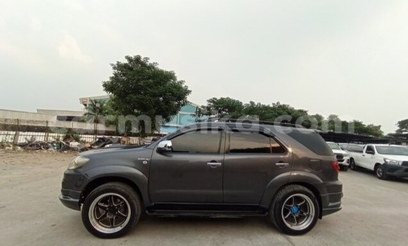 Tenga Tsaru Toyota Fortuner Nhema Mota in Beitbridge in Matabeleland South Tenga Tsaru Toyota Fortuner Nhema Mota in Beitbridge in Matabeleland South