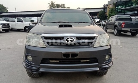 Tenga Tsaru Toyota Fortuner Nhema Mota in Beitbridge in Matabeleland South Tenga Tsaru Toyota Fortuner Nhema Mota in Beitbridge in Matabeleland South