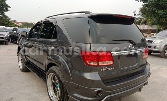 Tenga Tsaru Toyota Fortuner Nhema Mota in Beitbridge in Matabeleland South Tenga Tsaru Toyota Fortuner Nhema Mota in Beitbridge in Matabeleland South