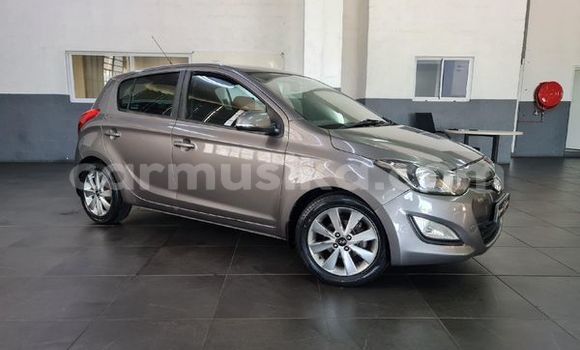 Acheter Occasion Voiture Hyundai i20 Gris à Beitbridge, Matabeleland South Acheter Occasion Voiture Hyundai i20 Gris à Beitbridge, Matabeleland South