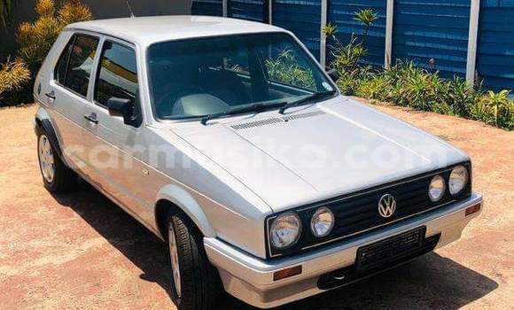 Tenga Tsaru Volkswagen Golf Sirivha Mota in Beitbridge in Matabeleland South