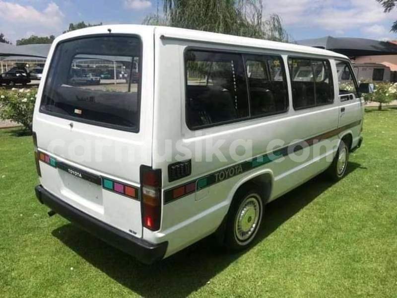 Big with watermark toyota hiace matabeleland south beitbridge 27016