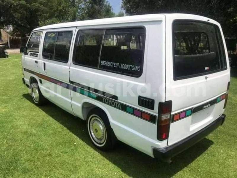 Big with watermark toyota hiace matabeleland south beitbridge 27016