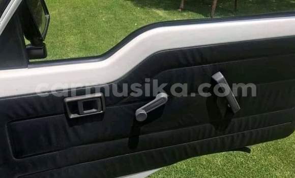 Acheter Occasion Voiture Toyota Hiace Blanc à Beitbridge, Matabeleland South Acheter Occasion Voiture Toyota Hiace Blanc à Beitbridge, Matabeleland South