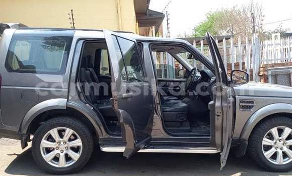 Tenga Tsaru Land Rover Discovery Sport Sirivha Mota in Beitbridge in Matabeleland South Tenga Tsaru Land Rover Discovery Sport Sirivha Mota in Beitbridge in Matabeleland South