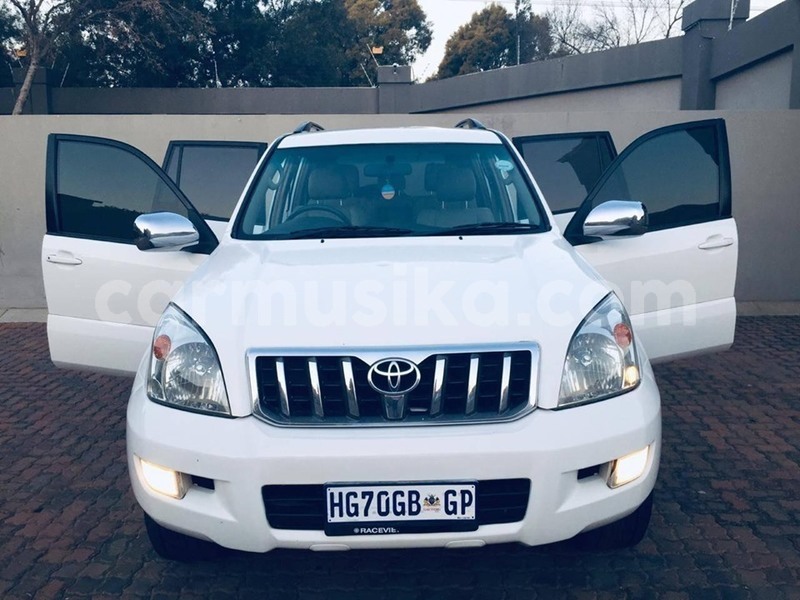 Big with watermark toyota land cruiser prado matabeleland south beitbridge 27032