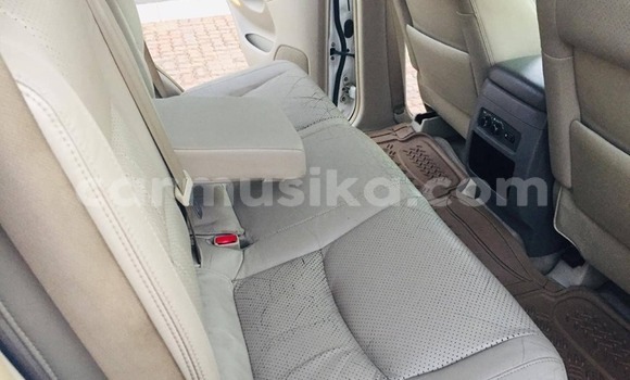 Tenga Tsaru Toyota Land Cruiser Prado Chena Mota in Beitbridge in Matabeleland South Tenga Tsaru Toyota Land Cruiser Prado Chena Mota in Beitbridge in Matabeleland South