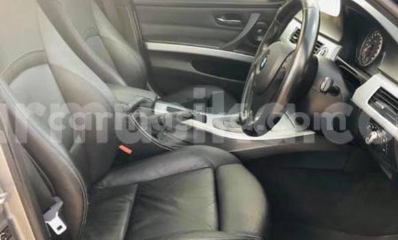 Tenga Tsaru BMW 3–Series Sirivha Mota in Beitbridge in Matabeleland South Tenga Tsaru BMW 3–Series Sirivha Mota in Beitbridge in Matabeleland South