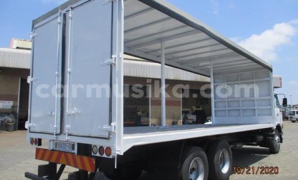 Buy Used Nissan UD White Truck in Beitbridge in Matabeleland South Buy Used Nissan UD White Truck in Beitbridge in Matabeleland South