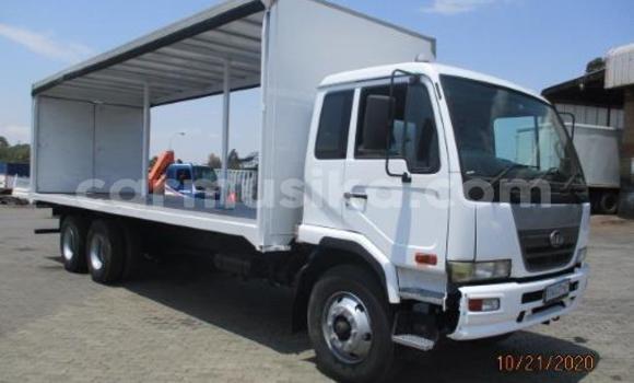 Buy Used Nissan UD White Truck in Beitbridge in Matabeleland South Buy Used Nissan UD White Truck in Beitbridge in Matabeleland South