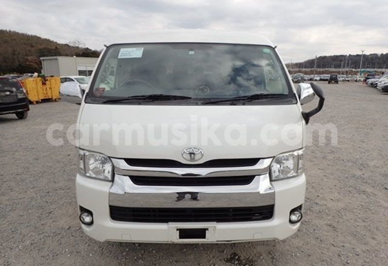 Big with watermark toyota hiace matabeleland south beitbridge 27045