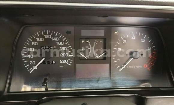 Tenga Tsaru Mazda 323 Tsvuku Mota in Beitbridge in Matabeleland South Tenga Tsaru Mazda 323 Tsvuku Mota in Beitbridge in Matabeleland South