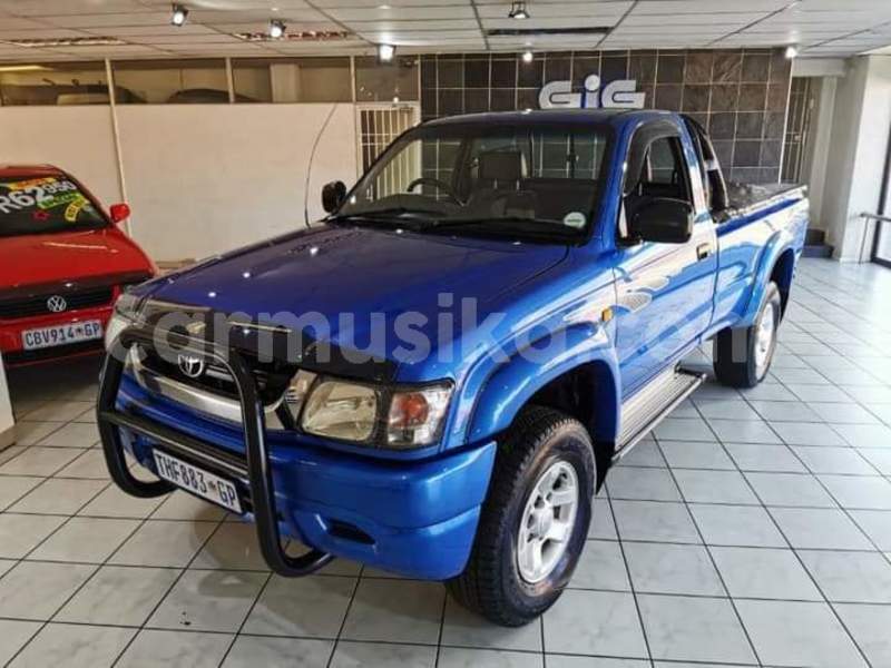 Big with watermark toyota hilux matabeleland south beitbridge 27049