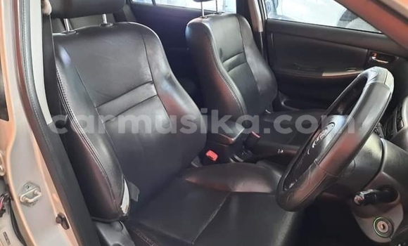 Nunua Ilio tumika Toyota Runx Fedha Gari ndani ya Beitbridge nchini Matabeleland Kusini Nunua Ilio tumika Toyota Runx Fedha Gari ndani ya Beitbridge nchini Matabeleland Kusini