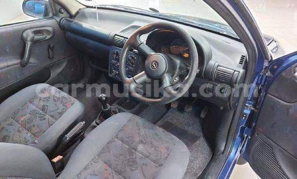 Acheter Occasion Voiture Opel Corsa Bleu à Beitbridge, Matabeleland South Acheter Occasion Voiture Opel Corsa Bleu à Beitbridge, Matabeleland South