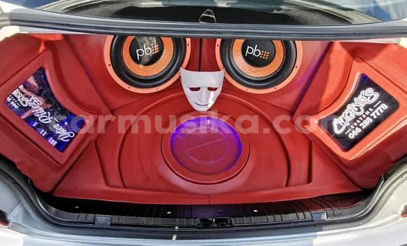 Acheter Occasion Voiture BMW 3–Series Rouge à Beitbridge, Matabeleland South Acheter Occasion Voiture BMW 3–Series Rouge à Beitbridge, Matabeleland South