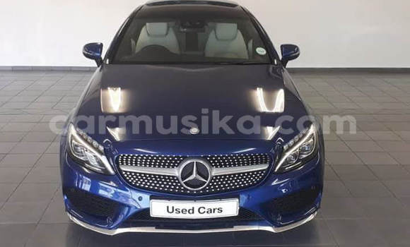 Buy Used Mercedes-Benz C-Classe Blue Car in Beitbridge in Matabeleland South Buy Used Mercedes-Benz C-Classe Blue Car in Beitbridge in Matabeleland South