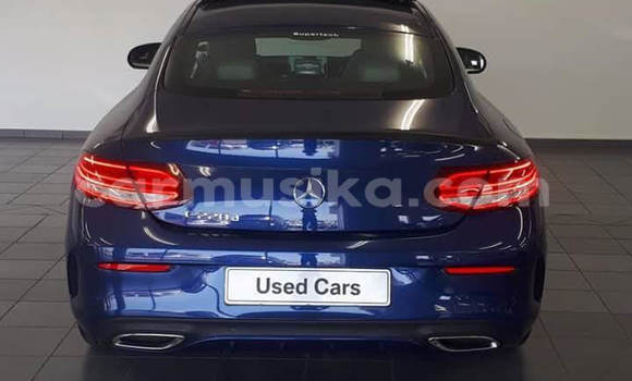 Buy Used Mercedes-Benz C-Classe Blue Car in Beitbridge in Matabeleland South Buy Used Mercedes-Benz C-Classe Blue Car in Beitbridge in Matabeleland South