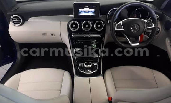 Buy Used Mercedes-Benz C-Classe Blue Car in Beitbridge in Matabeleland South Buy Used Mercedes-Benz C-Classe Blue Car in Beitbridge in Matabeleland South