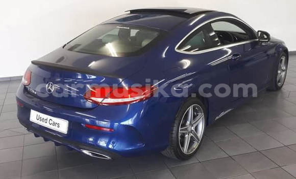 Buy Used Mercedes-Benz C-Classe Blue Car in Beitbridge in Matabeleland South Buy Used Mercedes-Benz C-Classe Blue Car in Beitbridge in Matabeleland South