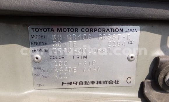 Acheter Occasion Voiture Toyota Noah Gris à Beitbridge, Matabeleland South Acheter Occasion Voiture Toyota Noah Gris à Beitbridge, Matabeleland South