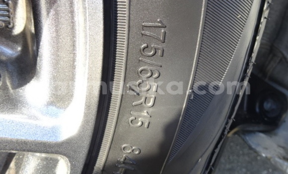 Acheter Occasion Voiture Honda Fit Gris à Beitbridge, Matabeleland South Acheter Occasion Voiture Honda Fit Gris à Beitbridge, Matabeleland South