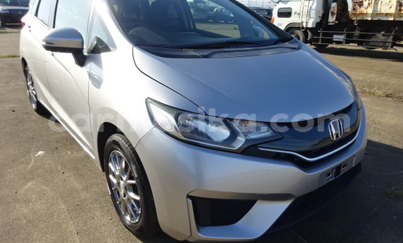 Acheter Occasion Voiture Honda Fit Gris à Beitbridge, Matabeleland South Acheter Occasion Voiture Honda Fit Gris à Beitbridge, Matabeleland South
