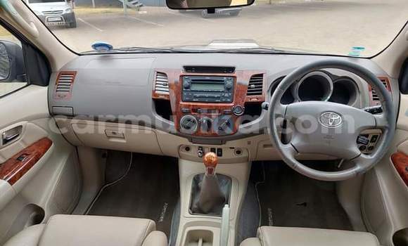 Tenga Tsaru Toyota Fortuner Zvimwe Mota in Beitbridge in Matabeleland South Tenga Tsaru Toyota Fortuner Zvimwe Mota in Beitbridge in Matabeleland South