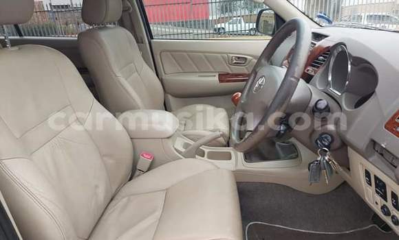 Tenga Tsaru Toyota Fortuner Zvimwe Mota in Beitbridge in Matabeleland South Tenga Tsaru Toyota Fortuner Zvimwe Mota in Beitbridge in Matabeleland South