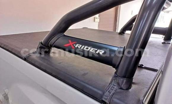 Acheter Occasion Voiture Isuzu KB Autre à Beitbridge, Matabeleland South Acheter Occasion Voiture Isuzu KB Autre à Beitbridge, Matabeleland South