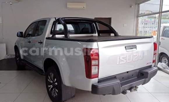 Acheter Occasion Voiture Isuzu KB Autre à Beitbridge, Matabeleland South Acheter Occasion Voiture Isuzu KB Autre à Beitbridge, Matabeleland South