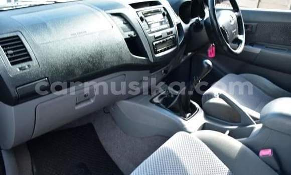 Nunua Ilio tumika Toyota Hilux Nyingine Gari ndani ya Beitbridge nchini Matabeleland Kusini Nunua Ilio tumika Toyota Hilux Nyingine Gari ndani ya Beitbridge nchini Matabeleland Kusini