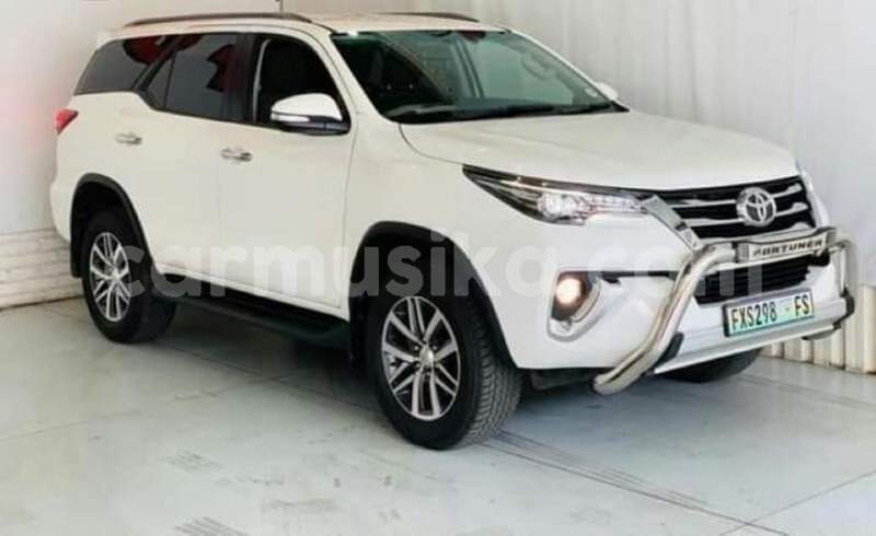 Big with watermark toyota fortuner matabeleland south beitbridge 27082