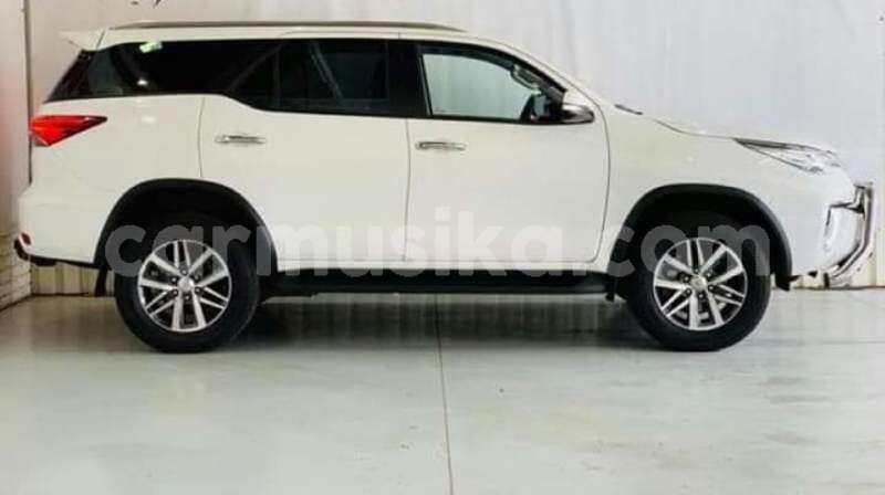 Big with watermark toyota fortuner matabeleland south beitbridge 27082