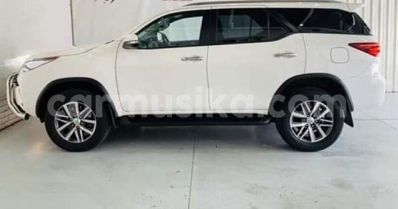 Big with watermark toyota fortuner matabeleland south beitbridge 27082