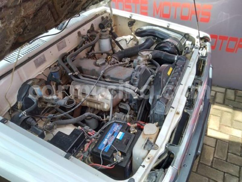 Big with watermark toyota hilux matabeleland south beitbridge 27090